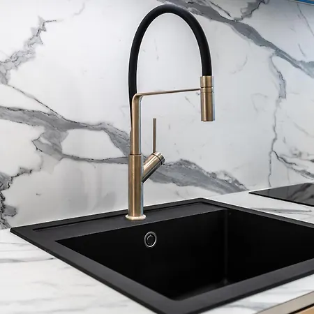 Stylish Volta Quarter With Ac Apartamento Tallin