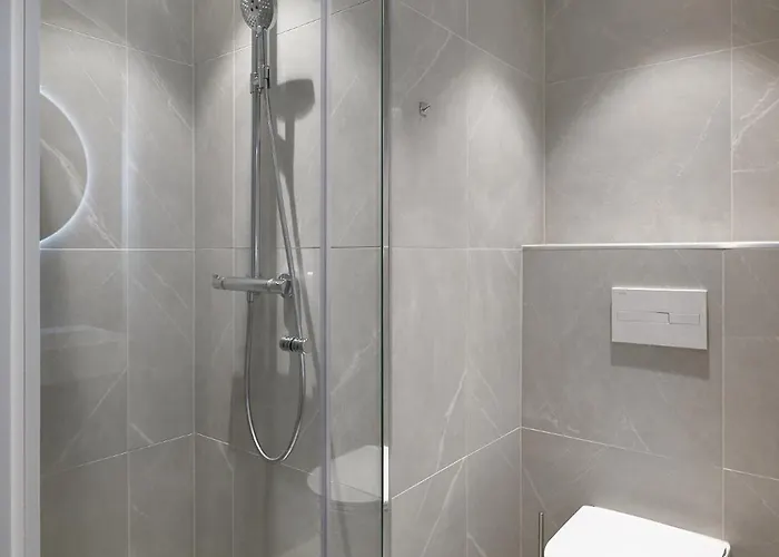 Stylish Volta Quarter With Ac Apartment *