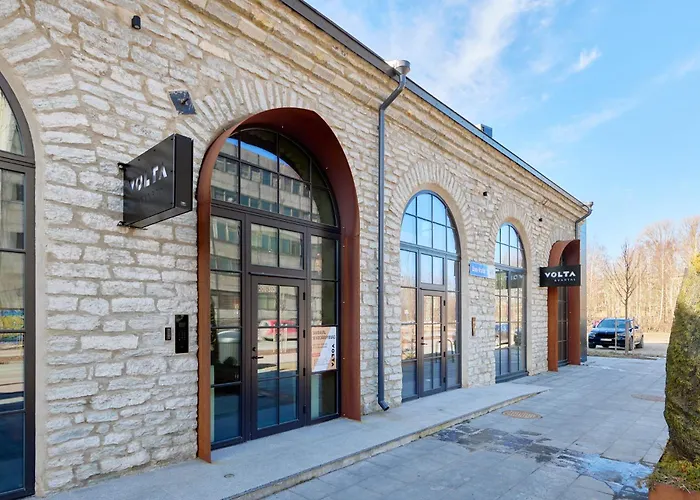 Stylish Volta Quarter With Ac Apartment *