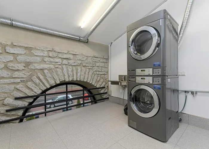 Stylish Volta Quarter With Ac Apartment *