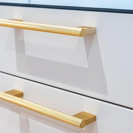 Stylish Volta Quarter With Ac *